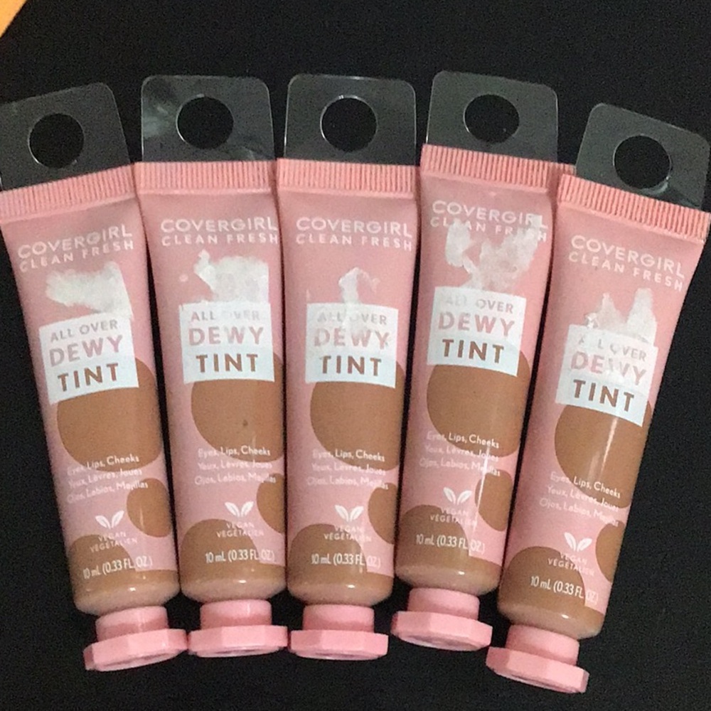 Covergirl Clean Fresh All Over Dewy Tint Set of 5